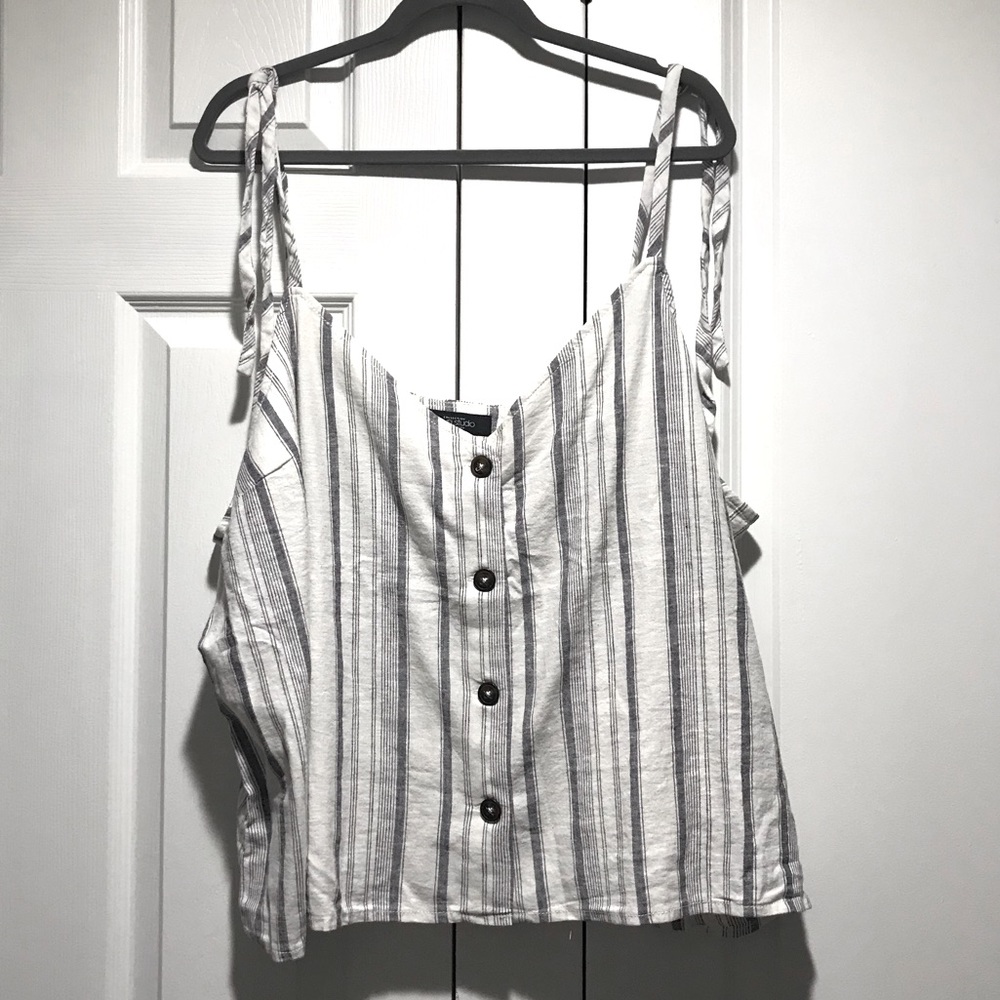 Michel Studio Button Front Tank - Picture 1 of 5